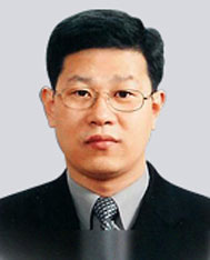 樸三坤，醫(yī)學(xué)博士